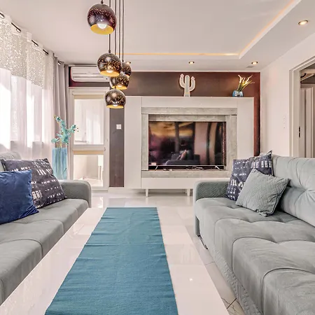 Rentplanet - Popowicka * Popovice (Zlin)