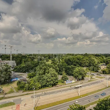 Rentplanet - Popowicka Апартаменти *